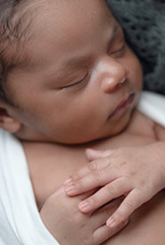 Sleeping infant (Photo by Daisy Laparra from Pexels)