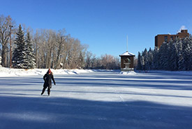 Skating at –41 C (Photo by Gayle Roodman/NCC staff)