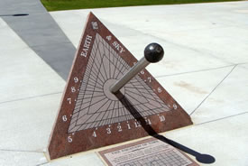 Equatorial sundial (Photo by Carmichael)