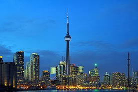 Toronto skyline (Photo by Taxiarchos228, Wikimedia Commons)