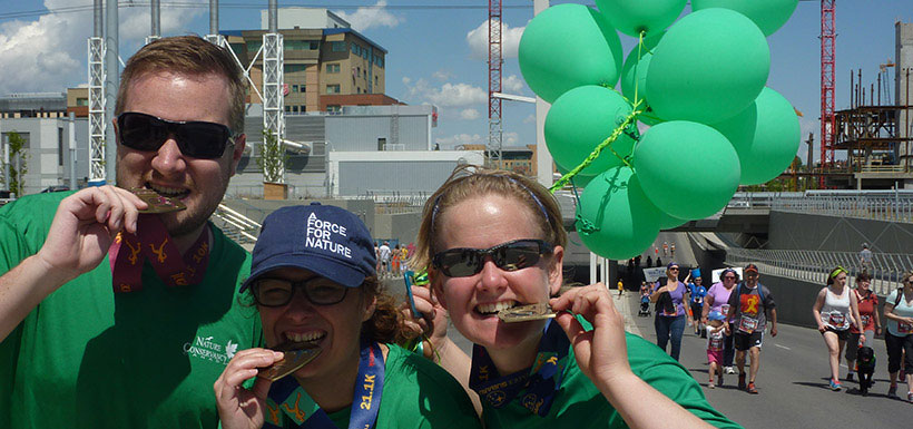 Steve Ross, Christine Beevis-Trickett, Jenel Bode,  Calgary Scotiabank Marathon 2014, AB (Photo by NCC)