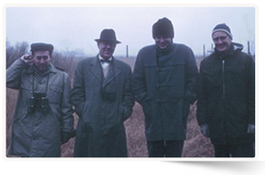 Dr J. Bruce Falls, Richard Pough, Aird Lewis et Dave Fowle, première rencontre préliminaire de CNC, 1961