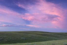 Evening sky at Old Man on His Back Ranch, SK (Photo by Branimir Gjetvaj)