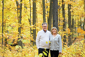 Jan Oudenes and Isobel Ralston (Photo by Mike Ford)